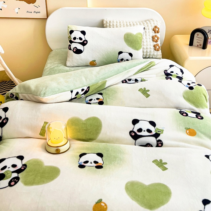 91家纺网 家纺一手货源 找家纺 鱼宝 2025新款牛奶绒可拆卸被套被芯幼儿园被子 熊猫宝贝