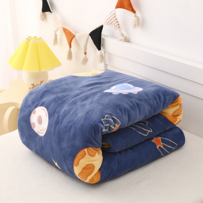 91家纺网 家纺一手货源 找家纺 鱼宝 2025新款牛奶绒可拆卸被套被芯幼儿园被子 宇航梦