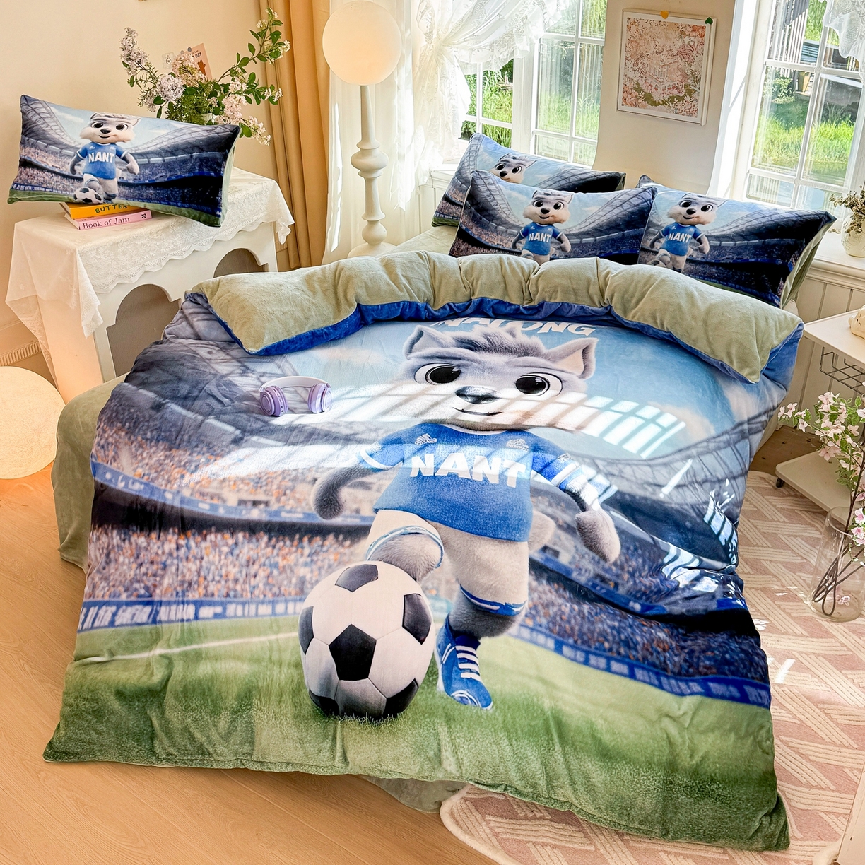 91家纺网 家纺一手货源 找家纺 馨语家居 2025新款直播热款高克重保暖卡通牛奶绒印花四件套 南通狼