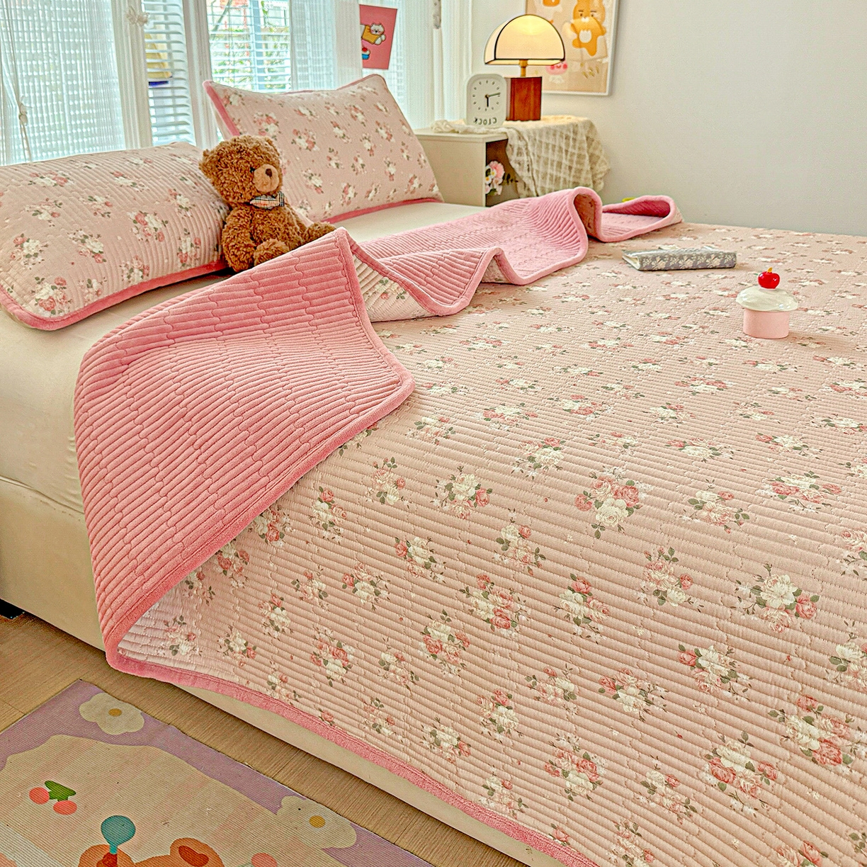 91家纺网 家纺一手货源 找家纺 恒尚居 2025新款全棉牛奶绒床盖四季可用纯棉夹棉床单床褥垫三件套-秋冬款系列三 晚庭粉【A纯棉-B牛奶绒】