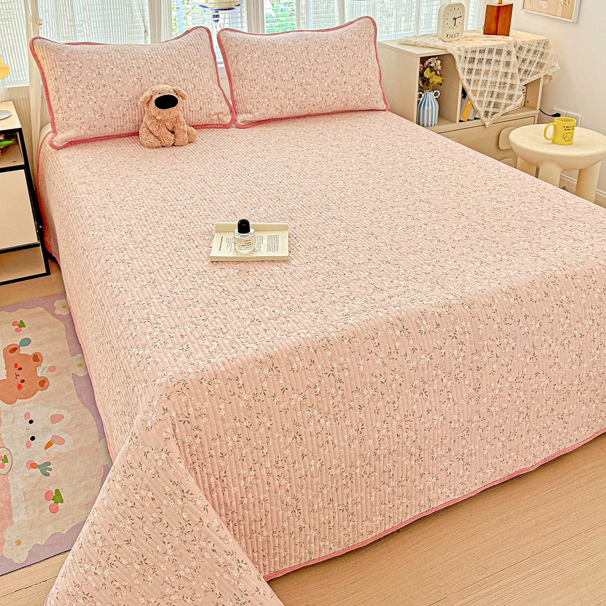 91家纺网 家纺一手货源 找家纺 恒尚居 2025新款全棉牛奶绒床盖四季可用纯棉夹棉床单床褥垫三件套-秋冬款系列三 樱花灿灿【A纯棉-B牛奶绒】