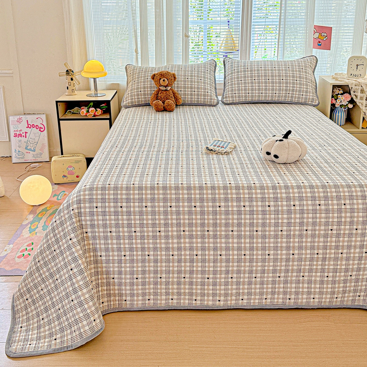 91家纺网 家纺一手货源 找家纺 恒尚居 2025新款全棉牛奶绒床盖四季可用纯棉夹棉床单床褥垫三件套-秋冬款系列三 简格调【A纯棉-B牛奶绒】