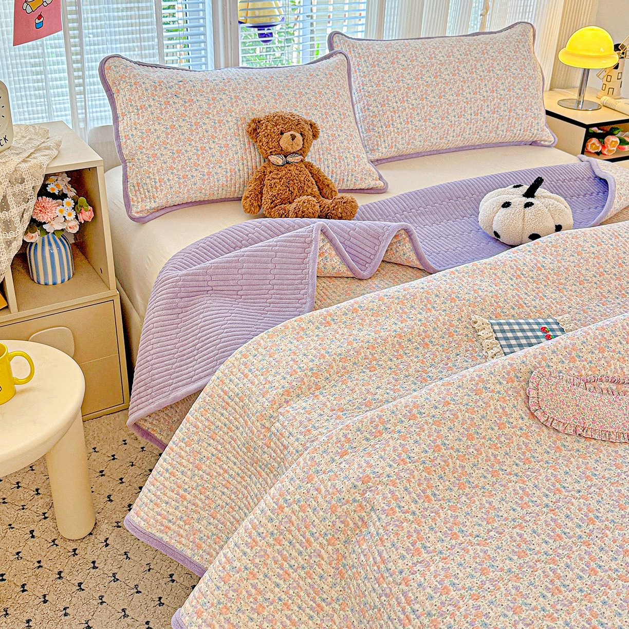 91家纺网 家纺一手货源 找家纺 恒尚居 2025新款全棉牛奶绒床盖四季可用纯棉夹棉床单床褥垫三件套-秋冬款系列三 初梦【A纯棉-B牛奶绒】