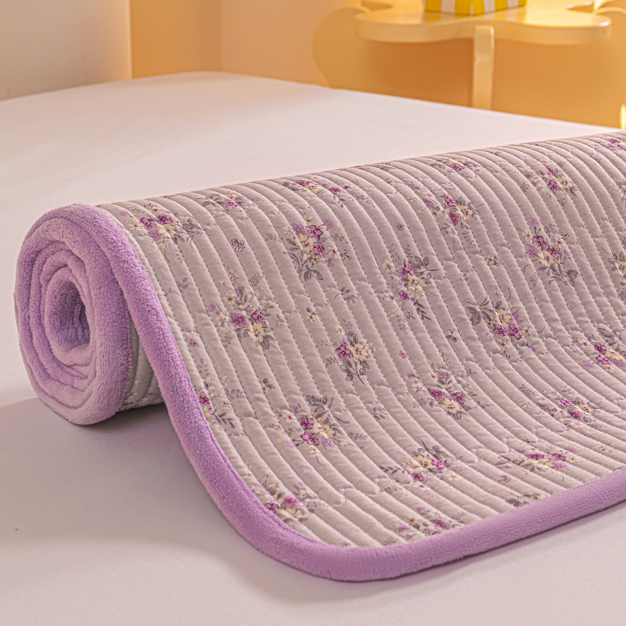 91家纺网 家纺一手货源 找家纺 恒尚居 2025新款全棉牛奶绒床盖四季可用纯棉夹棉床单床褥垫三件套-秋冬款系列三 玉妃【A纯棉-B牛奶绒】