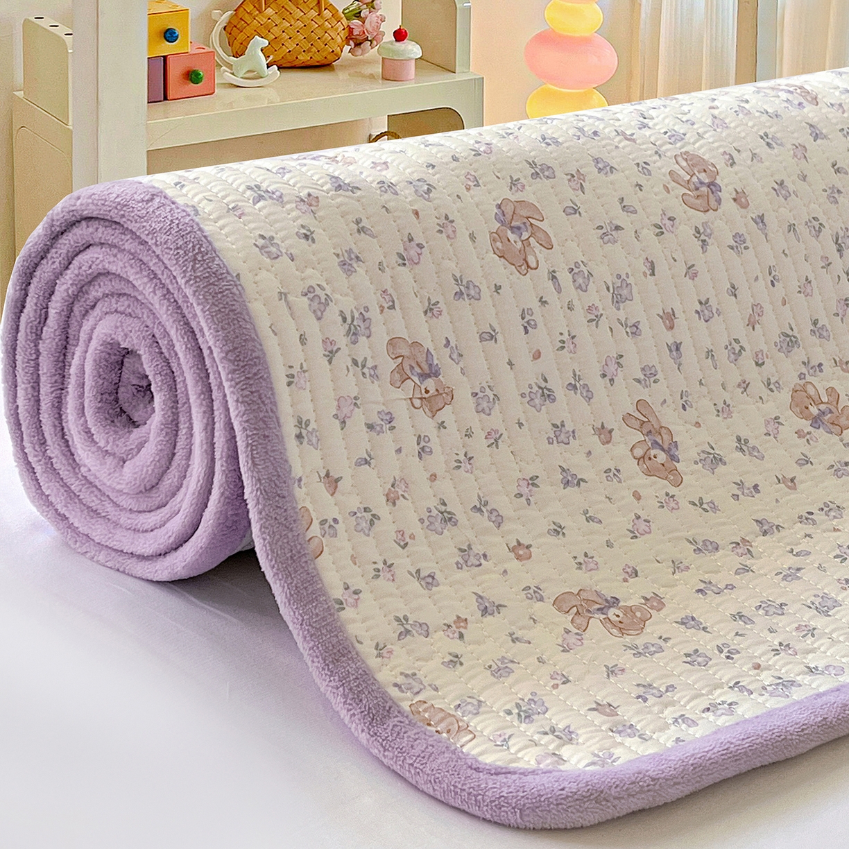 91家纺网 家纺一手货源 找家纺 恒尚居 2025新款全棉牛奶绒床盖四季可用纯棉夹棉床单床褥垫三件套-秋冬款系列三 清茶小熊【A纯棉-B牛奶绒】