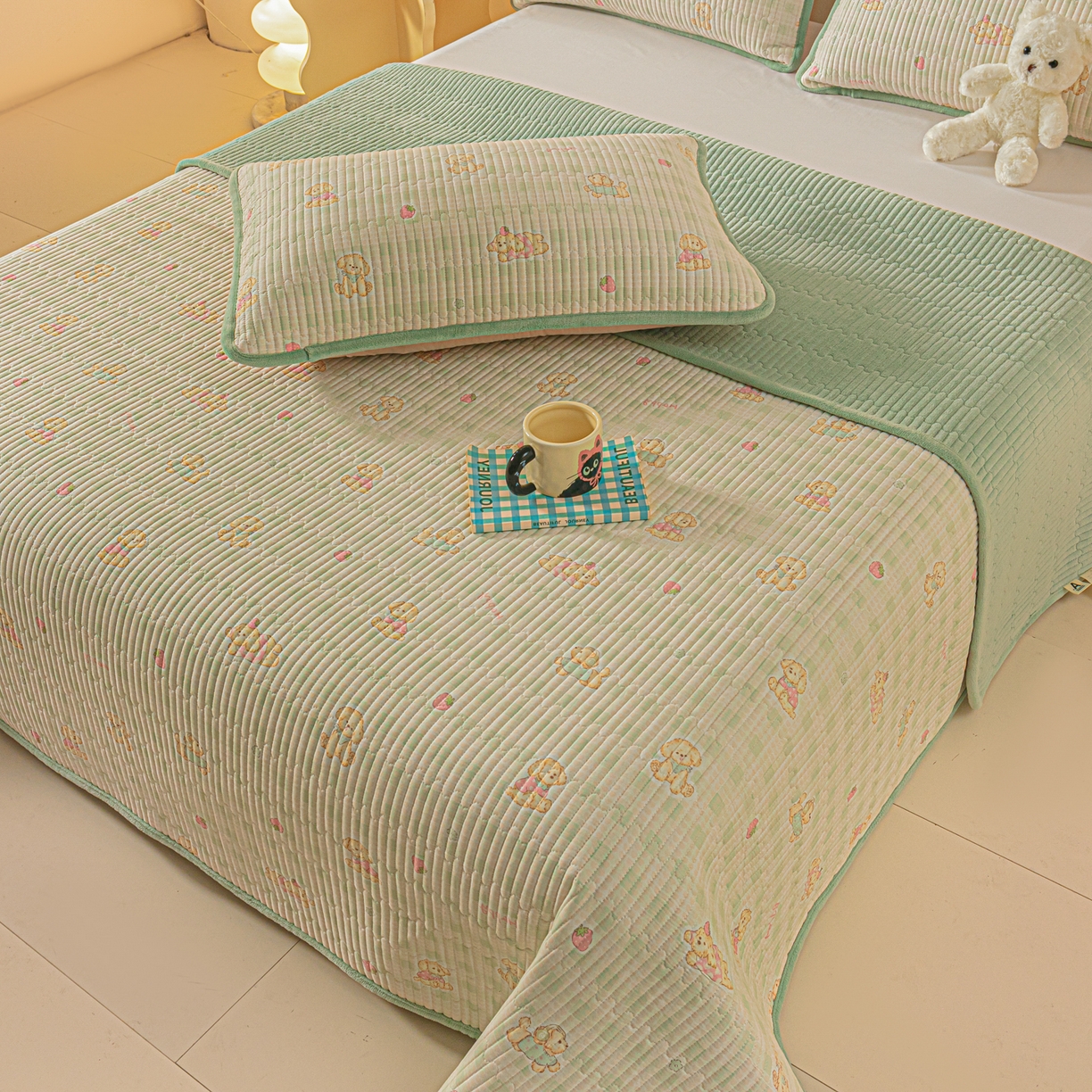 91家纺网 家纺一手货源 找家纺 恒尚居 2025新款全棉牛奶绒床盖四季可用纯棉夹棉床单床褥垫三件套-秋冬款系列三 甜心旺旺【A纯棉-B牛奶绒】