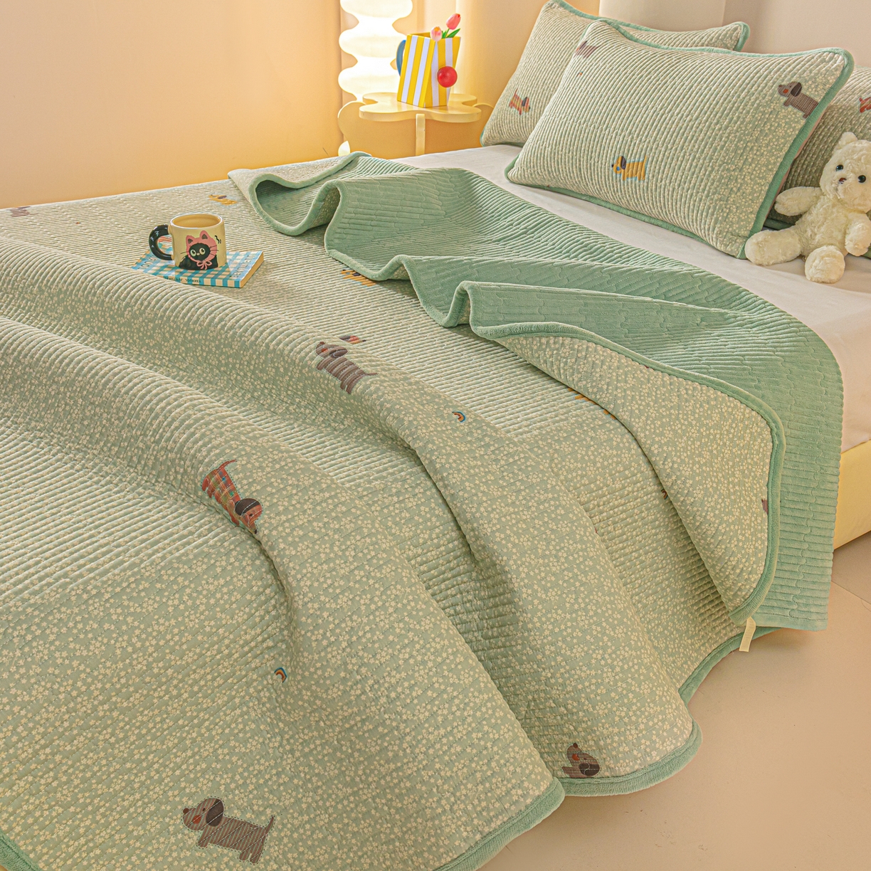 91家纺网 家纺一手货源 找家纺 恒尚居 2025新款全棉牛奶绒床盖四季可用纯棉夹棉床单床褥垫三件套-秋冬款系列三 布丁狗【A纯棉-B牛奶绒】