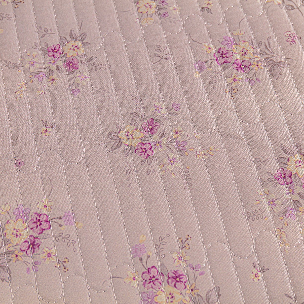 91家纺网 家纺一手货源 找家纺 恒尚居 2025新款全棉牛奶绒床盖四季可用纯棉夹棉床单床褥垫三件套-秋冬款系列三 玉妃【A纯棉-B牛奶绒】