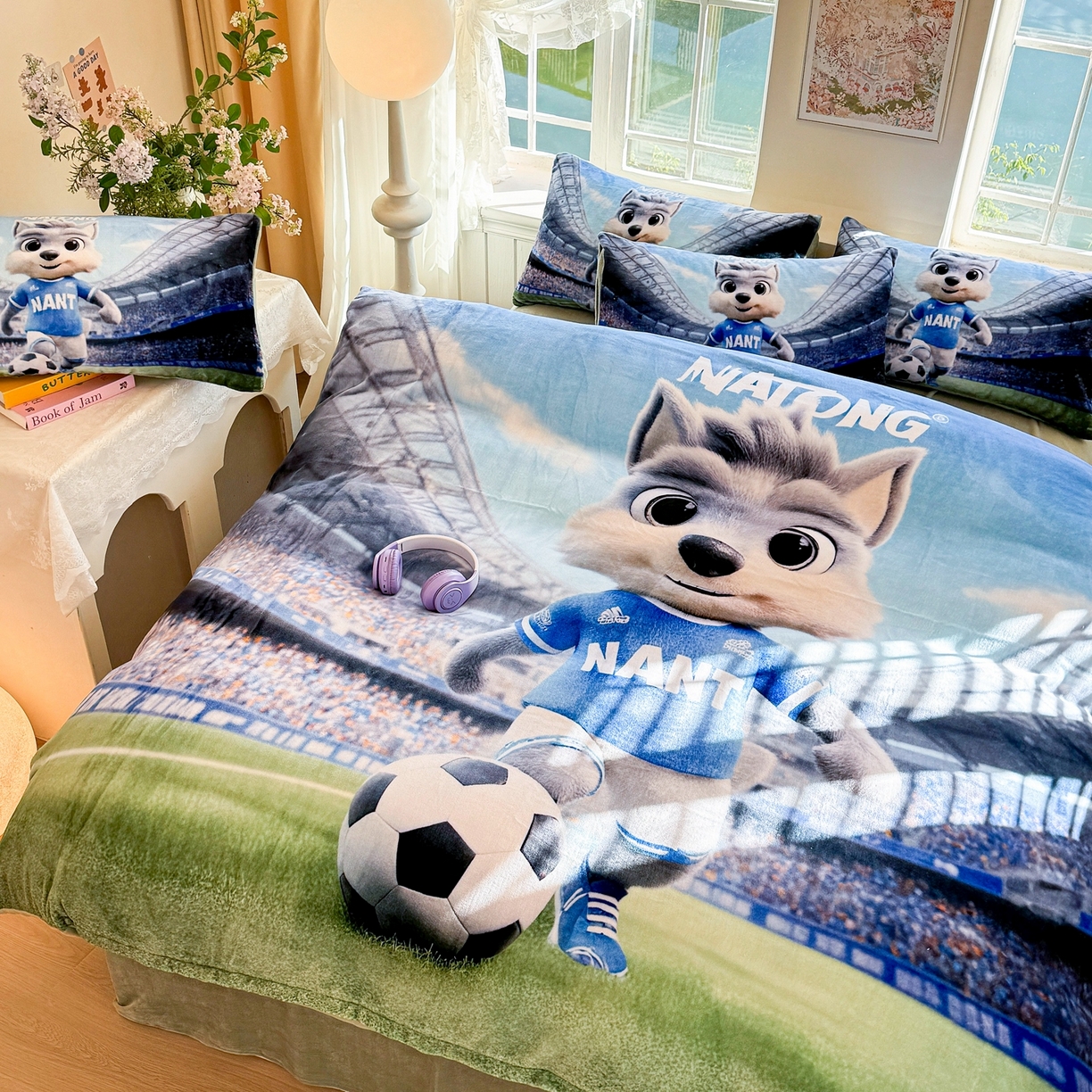 91家纺网 家纺一手货源 找家纺 馨语家居 2025新款直播热款高克重保暖卡通牛奶绒印花四件套 南通狼