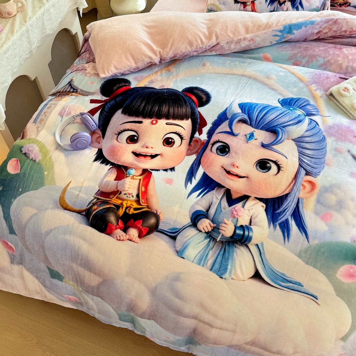 91家纺网 家纺一手货源 找家纺 馨语家居 2025新款直播热款高克重保暖卡通牛奶绒印花四件套 腾云哪吒