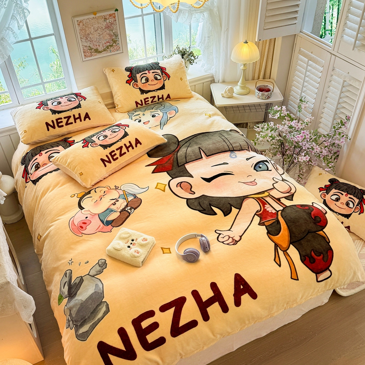 91家纺网 家纺一手货源 找家纺 馨语家居 2025新款直播热款高克重保暖卡通牛奶绒印花四件套 少年哪吒
