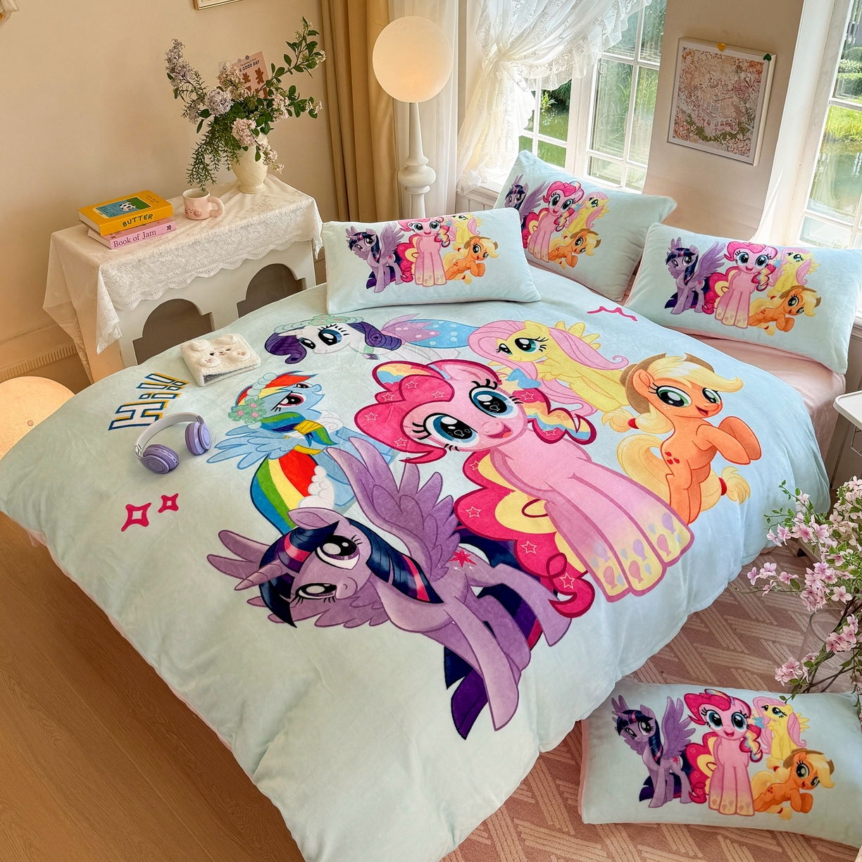 91家纺网 家纺一手货源 找家纺 馨语家居 2025新款直播热款高克重保暖卡通牛奶绒印花四件套 小马碧琪