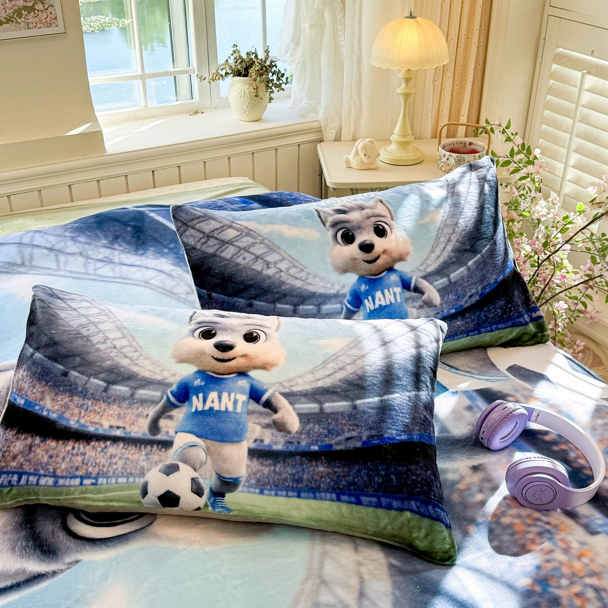 91家纺网 家纺一手货源 找家纺 馨语家居 2025新款直播热款高克重保暖卡通牛奶绒印花四件套 南通狼