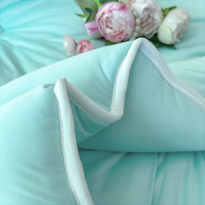 91家纺网 家纺一手货源 找家纺 2025新款tiktok跨境电商爆款针织棉被子外贸供货 蓝色