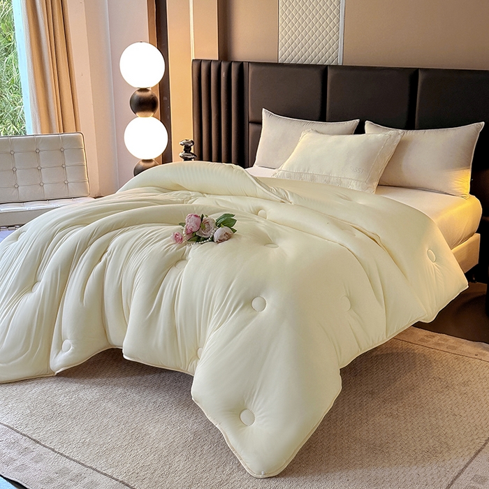 91家纺网 家纺一手货源 找家纺 2025新款tiktok跨境电商爆款针织棉被子外贸供货 米白