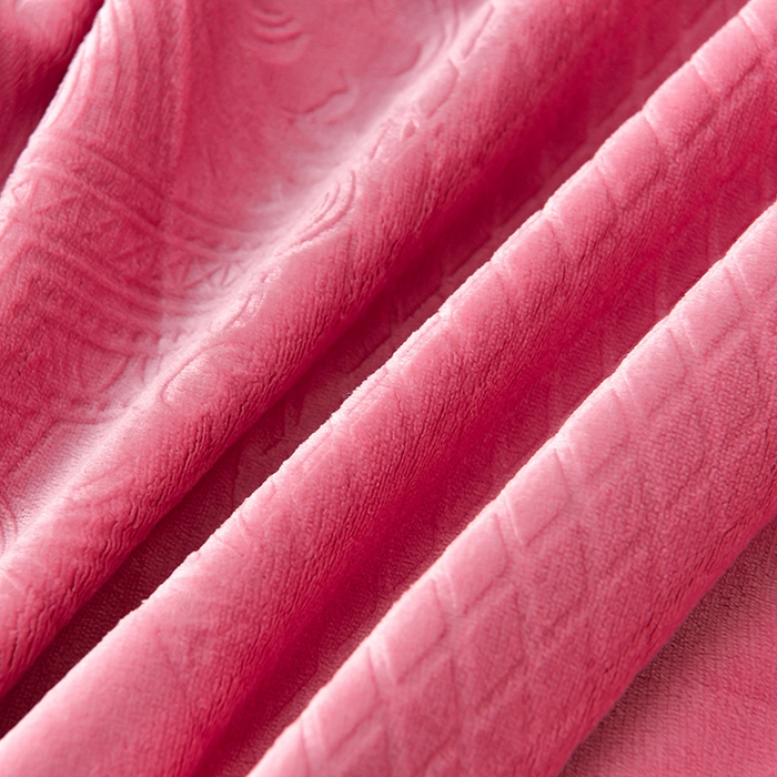 91家纺网 家纺一手货源 找家纺 星窝 2025新款高克重直播爆款纯色欧式雕花绒牛奶绒四件套 富贵花开红豆沙