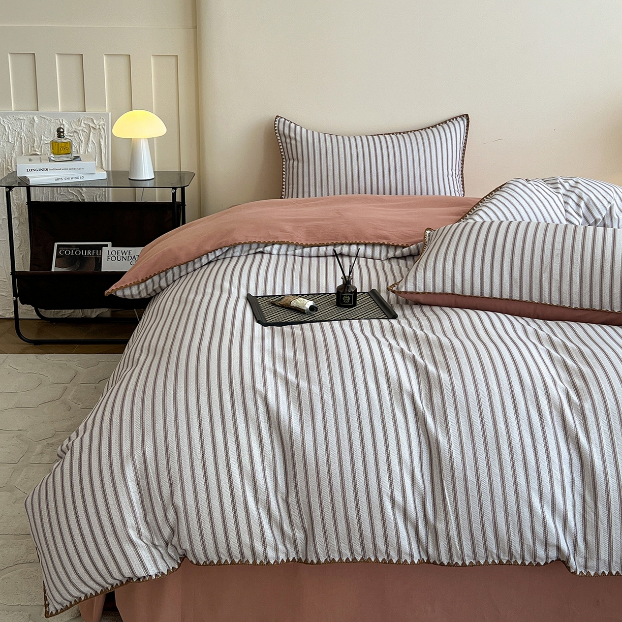 91家纺网 家纺一手货源 找家纺 静家居-简约原创家纺 2025新款全棉简约磨毛贝壳边四件套 卡米(灰)