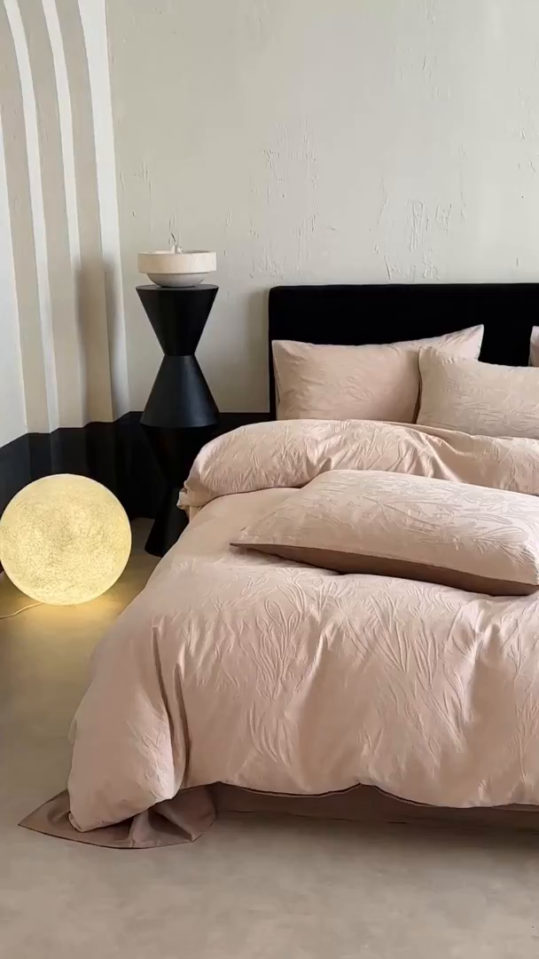 91家纺网 家纺一手货源 找家纺 静家居-简约原创家纺 2025新款全棉简约磨毛贝壳边四件套 布兰卡(粉)