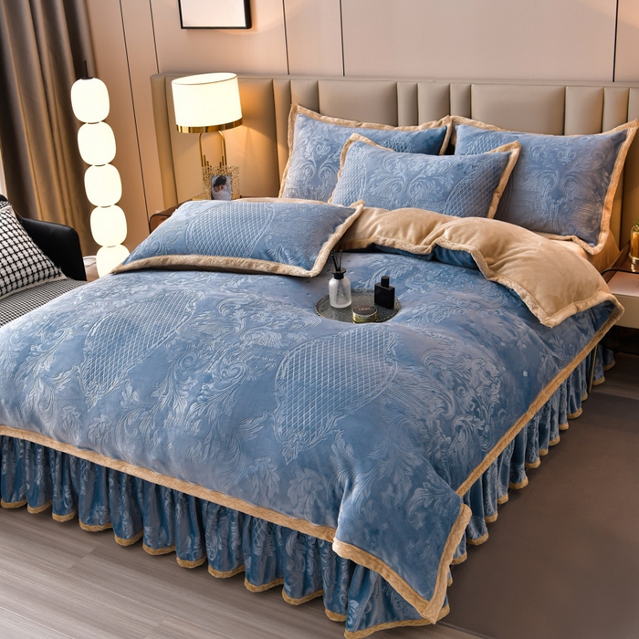 91家纺网 家纺一手货源 找家纺 星窝 2025新款高克重直播爆款纯色欧式雕花绒牛奶绒四件套 富贵花开蓝