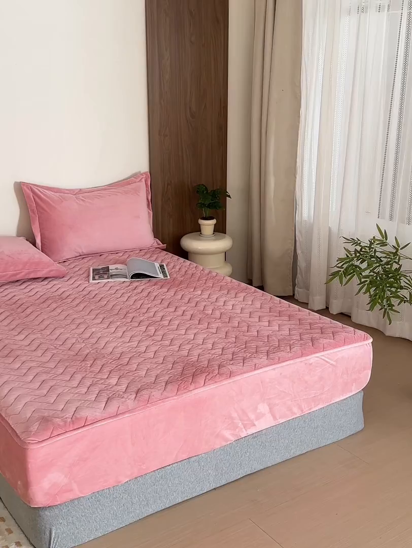 91家纺网 家纺一手货源 找家纺 （总）寝柔家纺 2025新款秋冬超柔宝宝绒加厚夹棉床笠