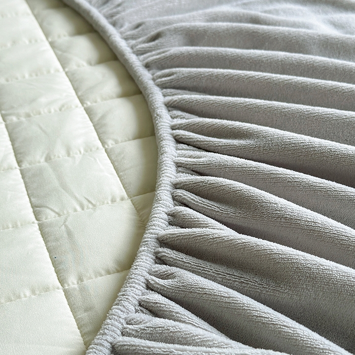 91家纺网 家纺一手货源 找家纺 寝柔家纺 2025新款冬季纯色消光加厚牛奶绒夹棉床笠 灰色