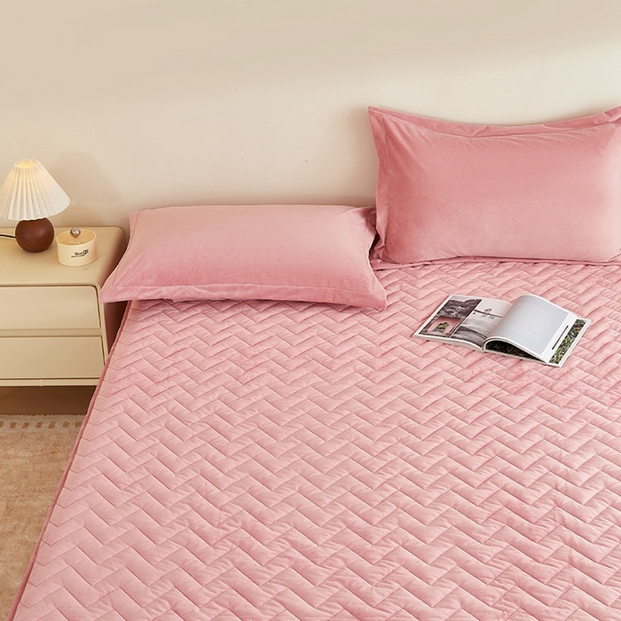 91家纺网 家纺一手货源 找家纺 寝柔家纺 2025新款秋冬超柔宝宝绒加厚夹棉床笠 豆沙粉