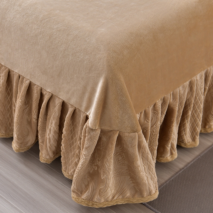 91家纺网 家纺一手货源 找家纺 星窝 2025新款高克重直播爆款纯色欧式雕花绒牛奶绒四件套 富贵花开奶咖