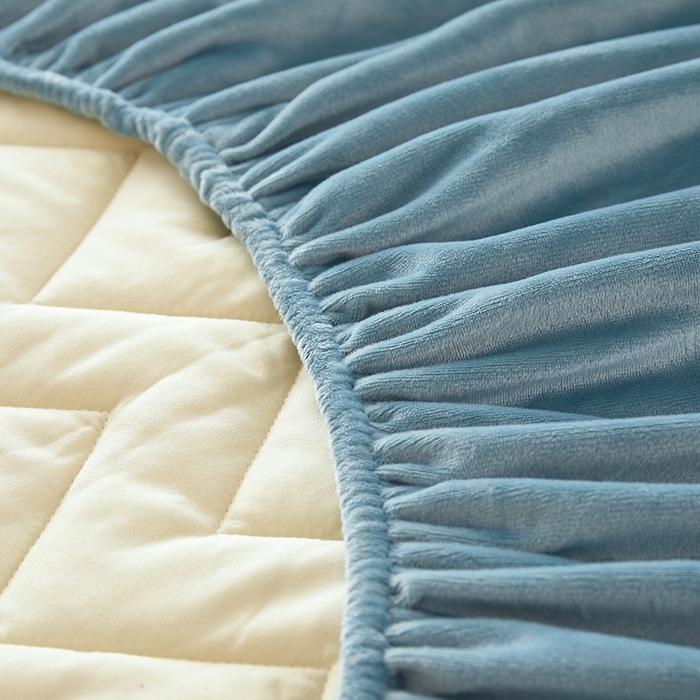 91家纺网 家纺一手货源 找家纺 寝柔家纺 2025新款秋冬超柔宝宝绒加厚夹棉床笠 宾利蓝