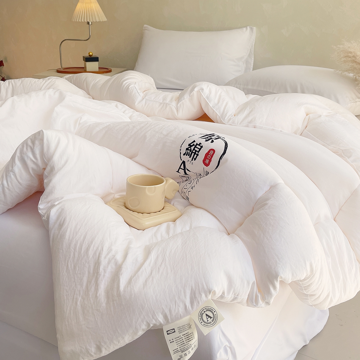 91家纺网 家纺一手货源 找家纺 宝士康家纺 2025新款简约纯色水洗棉原棉冬被 原棉-白