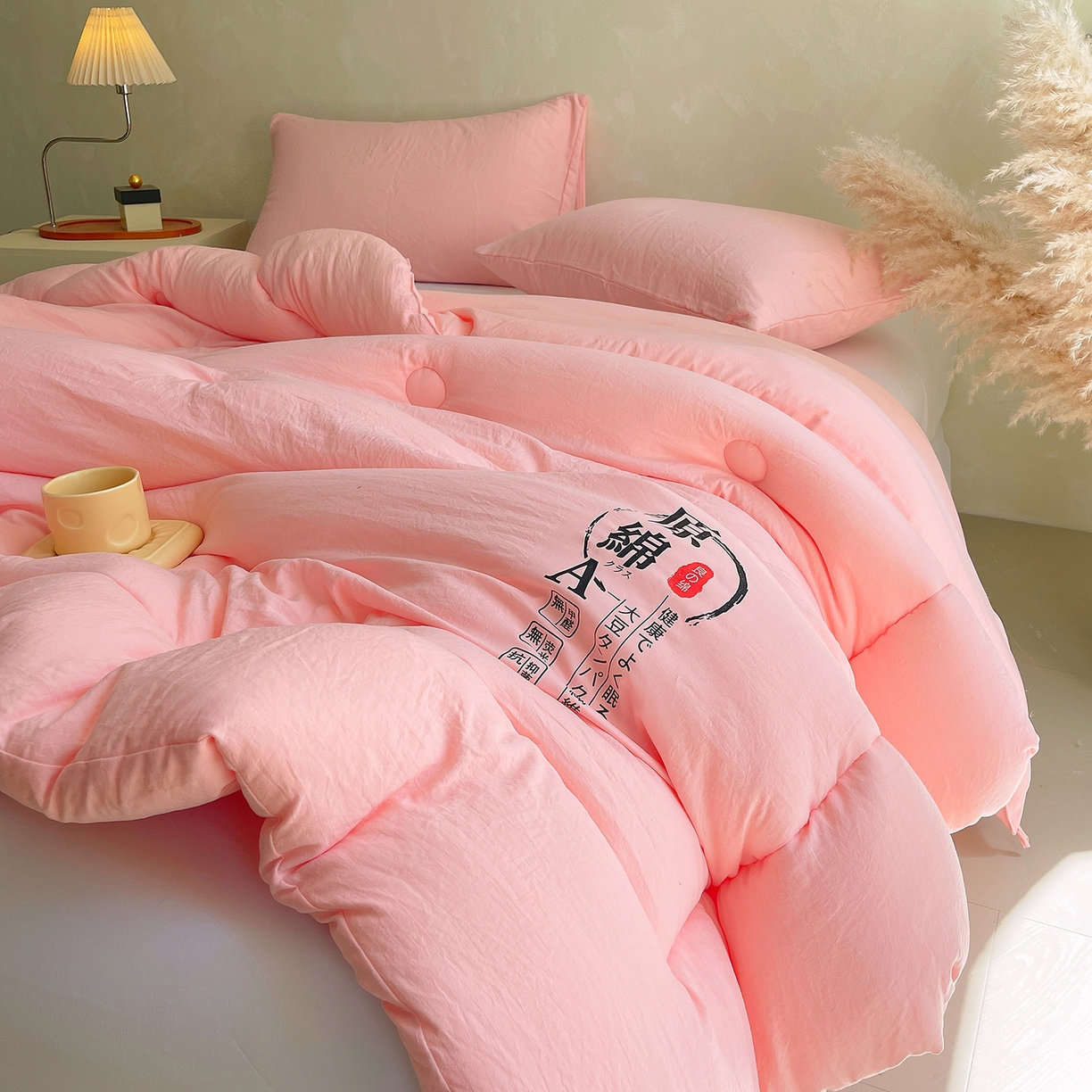 91家纺网 家纺一手货源 找家纺 宝士康家纺 2025新款简约纯色水洗棉原棉冬被 原棉-粉