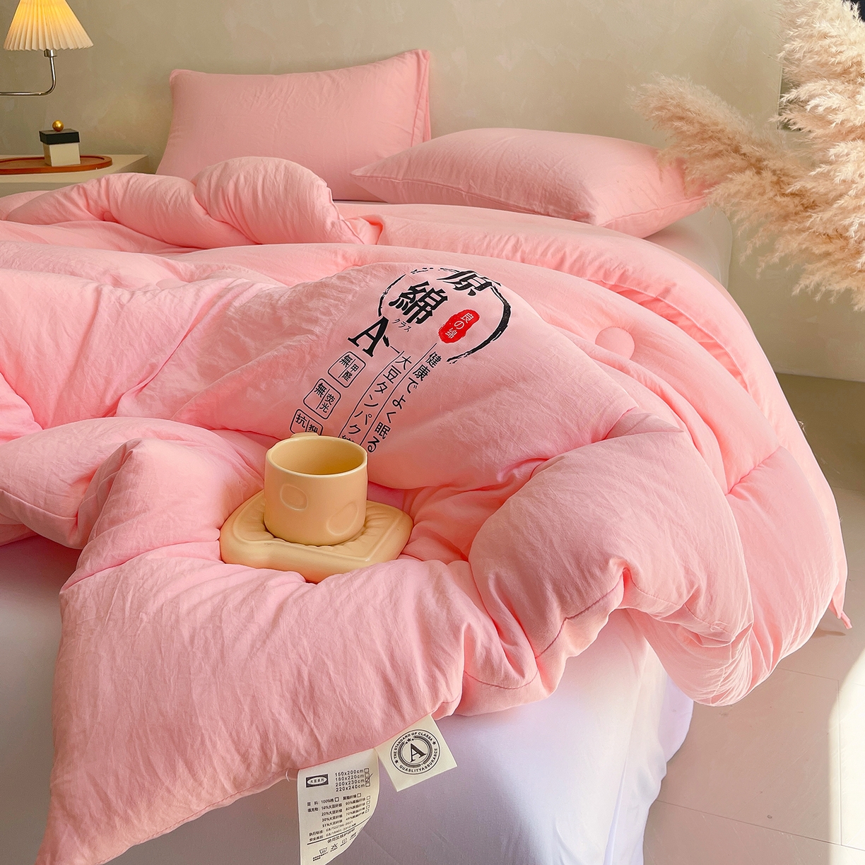 91家纺网 家纺一手货源 找家纺 宝士康家纺 2025新款简约纯色水洗棉原棉冬被 原棉-粉