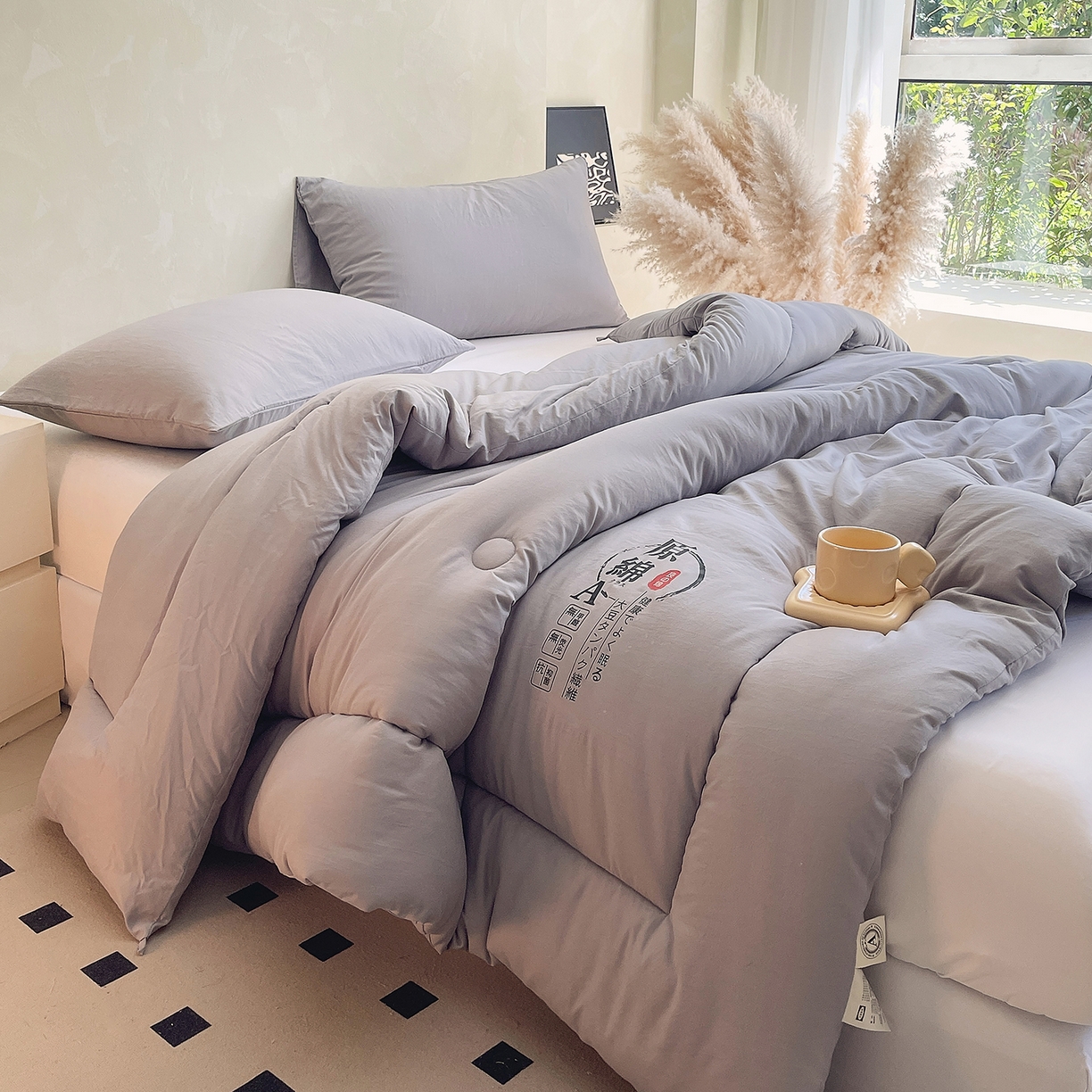 91家纺网 家纺一手货源 找家纺 宝士康家纺 2025新款简约纯色水洗棉原棉冬被 原棉-灰
