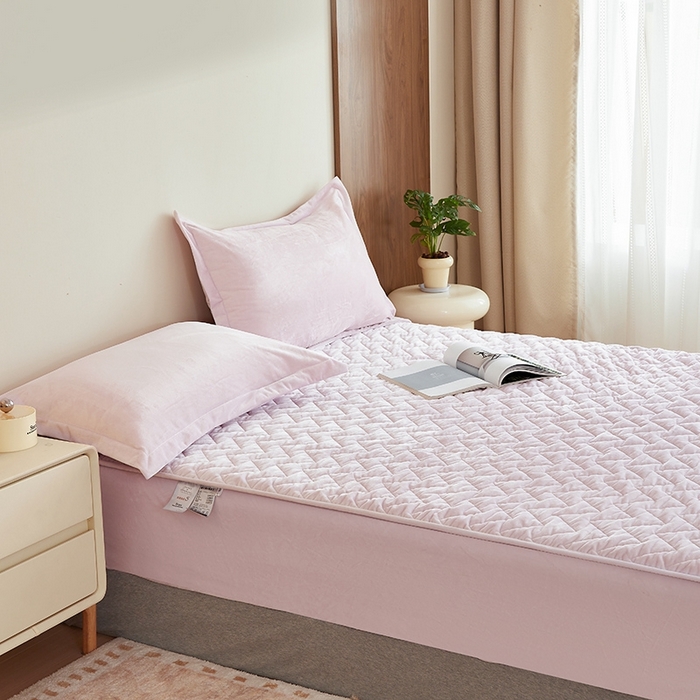 91家纺网 家纺一手货源 找家纺 寝柔家纺 2025新款秋冬超柔宝宝绒加厚夹棉床笠 风信紫