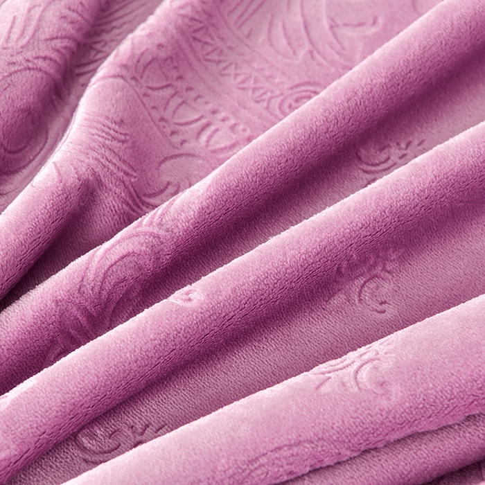 91家纺网 家纺一手货源 找家纺 星窝 2025新款高克重直播爆款纯色欧式雕花绒牛奶绒四件套 富贵花开紫