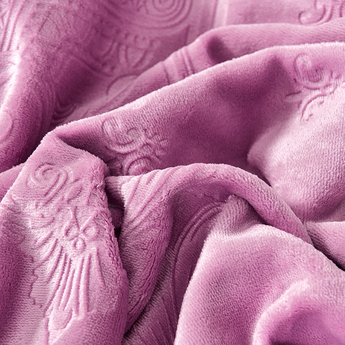 91家纺网 家纺一手货源 找家纺 星窝 2025新款高克重直播爆款纯色欧式雕花绒牛奶绒四件套 富贵花开紫