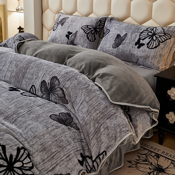 91家纺网 家纺一手货源 找家纺 总 凤杰 2025新款高克重7斤加厚印花牛奶绒金貂法莱绒四件套