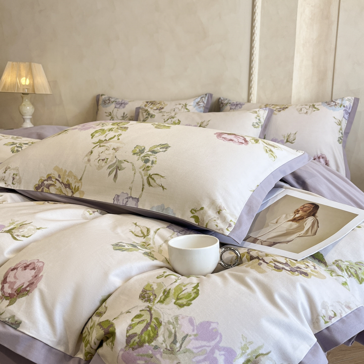 91家纺网 家纺一手货源 找家纺 柏薇 2025新款秋冬新品全棉磨毛印花高定工艺款四件套 阿梅丽