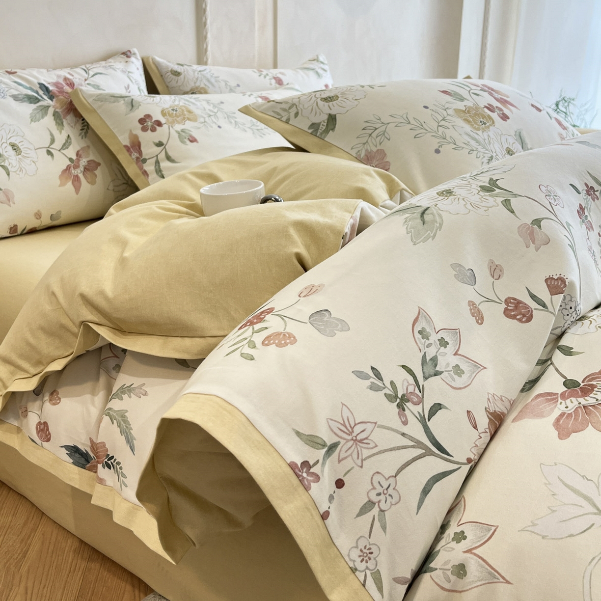 91家纺网 家纺一手货源 找家纺 柏薇 2025新款秋冬新品全棉磨毛印花高定工艺款四件套 艾洛蒂