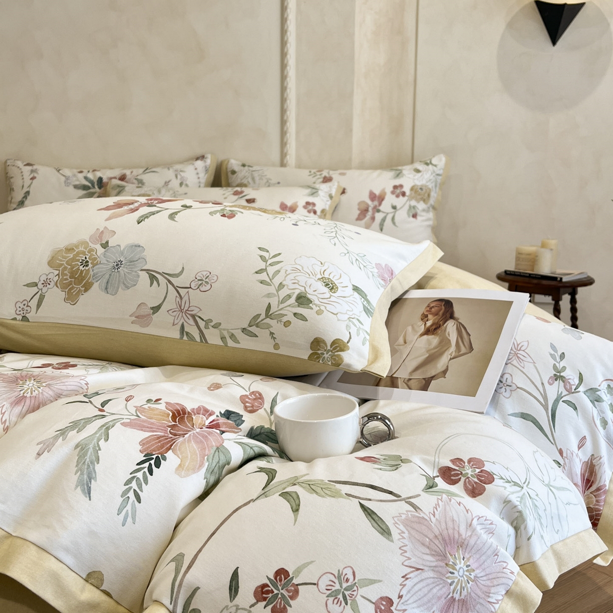 91家纺网 家纺一手货源 找家纺 柏薇 2025新款秋冬新品全棉磨毛印花高定工艺款四件套 艾洛蒂