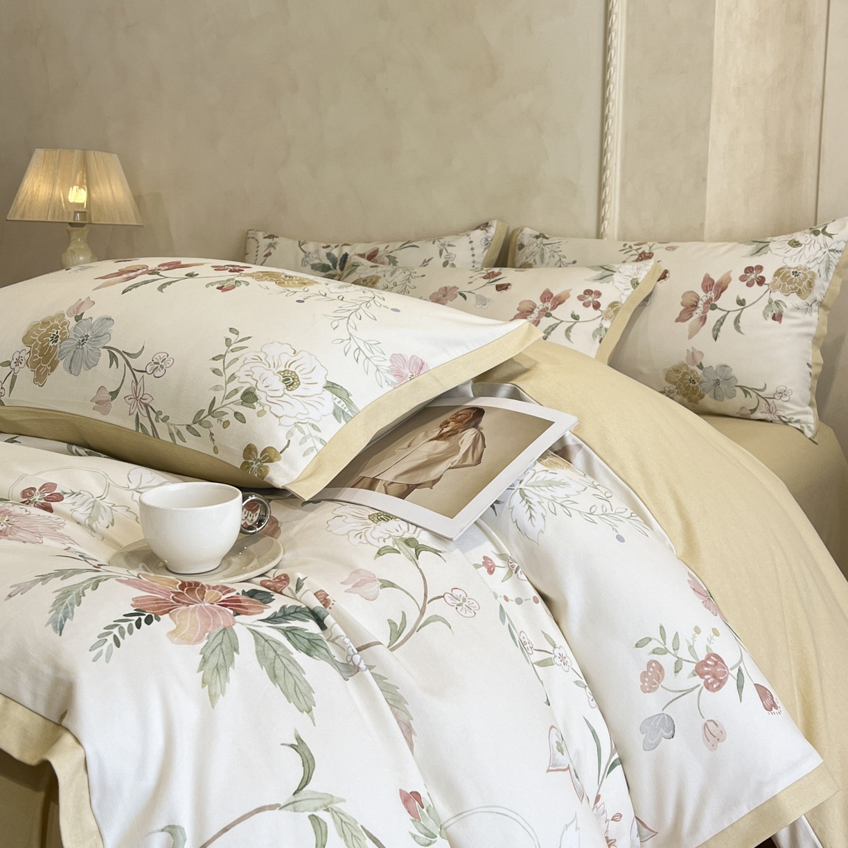 91家纺网 家纺一手货源 找家纺 柏薇 2025新款秋冬新品全棉磨毛印花高定工艺款四件套 艾洛蒂