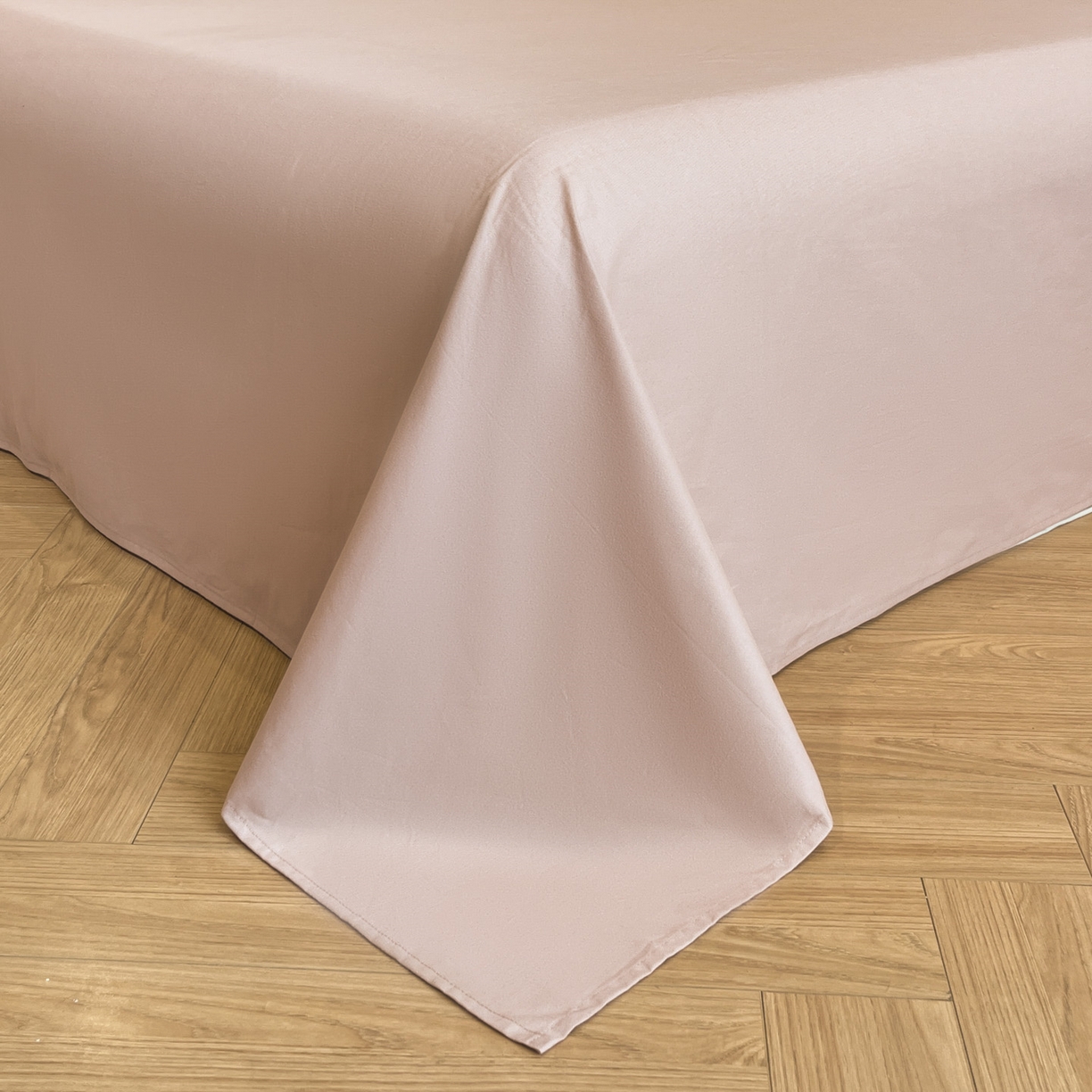 91家纺网 家纺一手货源 找家纺 柏薇 2025新款秋冬新品全棉磨毛印花高定工艺款四件套 斑斓果果