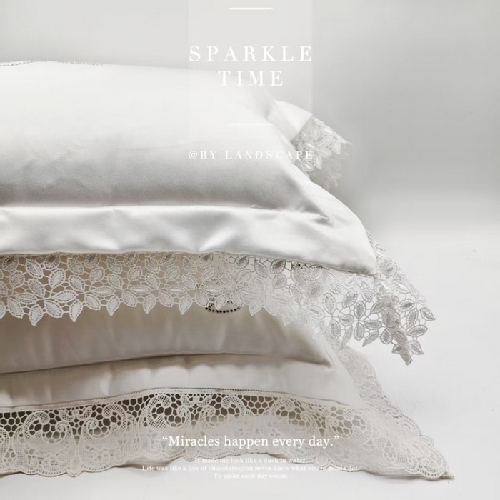 91家纺网 家纺一手货源 找家纺 （总）澜屿 新款呢喃腰枕蕾丝水溶花边烫钻小抱枕