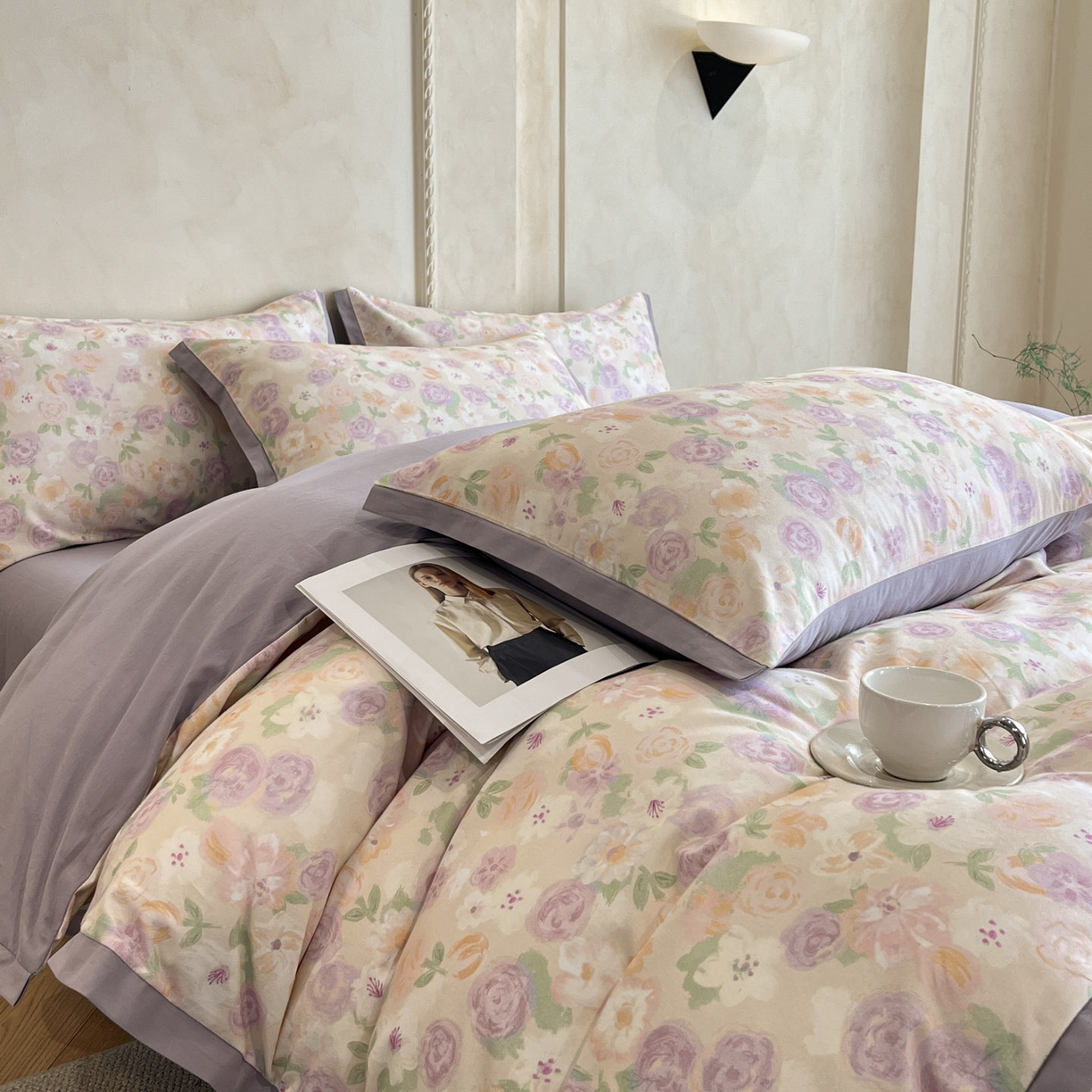 91家纺网 家纺一手货源 找家纺 柏薇 2025新款秋冬新品全棉磨毛印花高定工艺款四件套 蕾雅