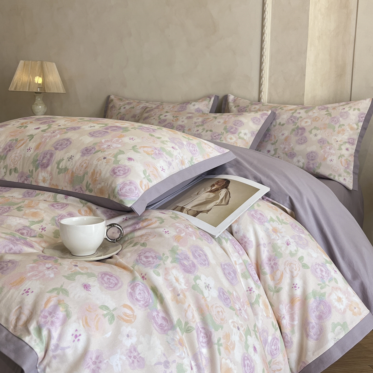 91家纺网 家纺一手货源 找家纺 柏薇 2025新款秋冬新品全棉磨毛印花高定工艺款四件套 蕾雅