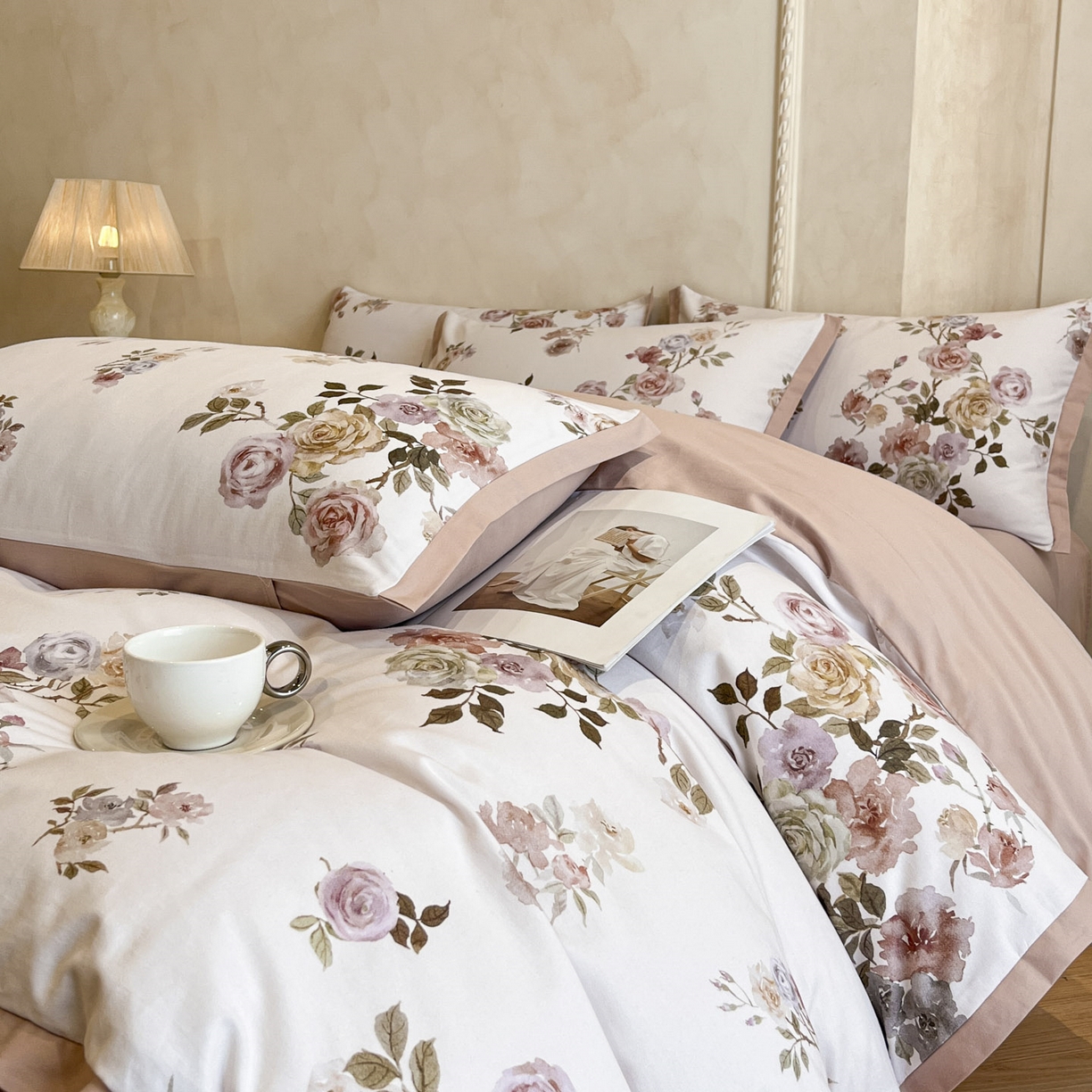 91家纺网 家纺一手货源 找家纺 柏薇 2025新款秋冬新品全棉磨毛印花高定工艺款四件套 黎锦