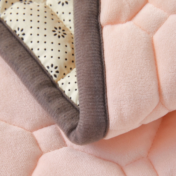 91家纺网 家纺一手货源 找家纺 （总）丽诺 2022新款宝宝绒防滑纯色床褥