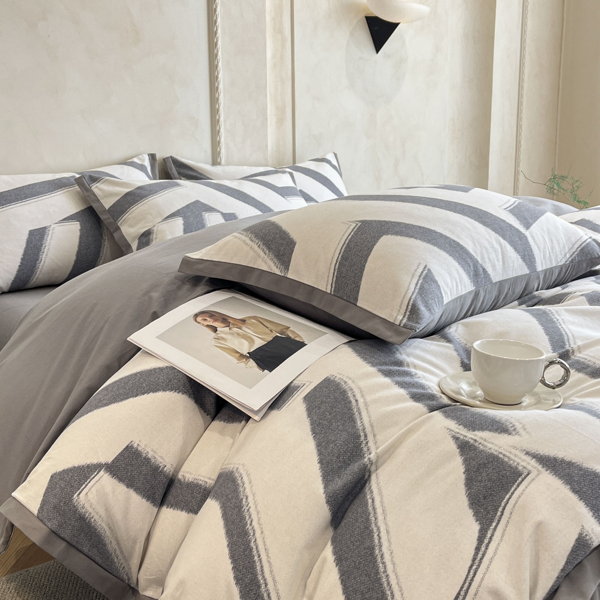 91家纺网 家纺一手货源 找家纺 柏薇 2025新款秋冬新品全棉磨毛印花高定工艺款四件套 塞纳斯