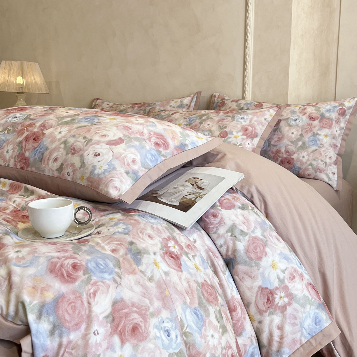 91家纺网 家纺一手货源 找家纺 柏薇 2025新款秋冬新品全棉磨毛印花高定工艺款四件套 索林娜