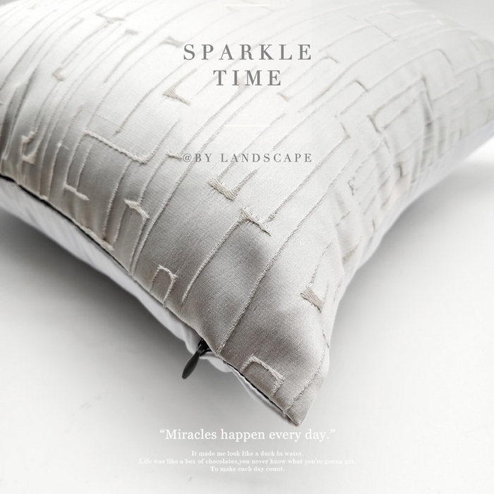 91家纺网 家纺一手货源 找家纺 澜屿 新款特价高精密提花方枕赠品枕芯 月光