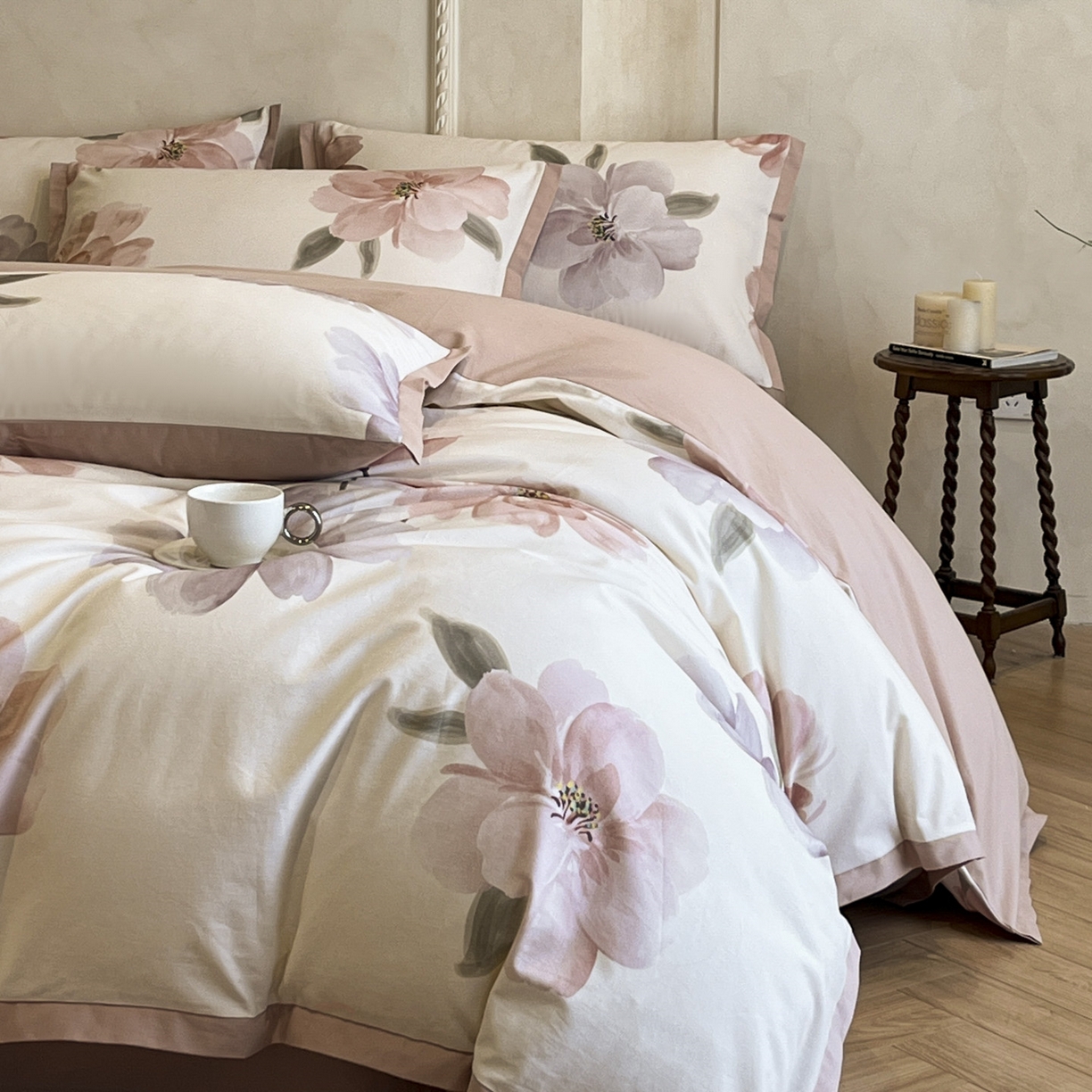 91家纺网 家纺一手货源 找家纺 柏薇 2025新款秋冬新品全棉磨毛印花高定工艺款四件套 夏莉